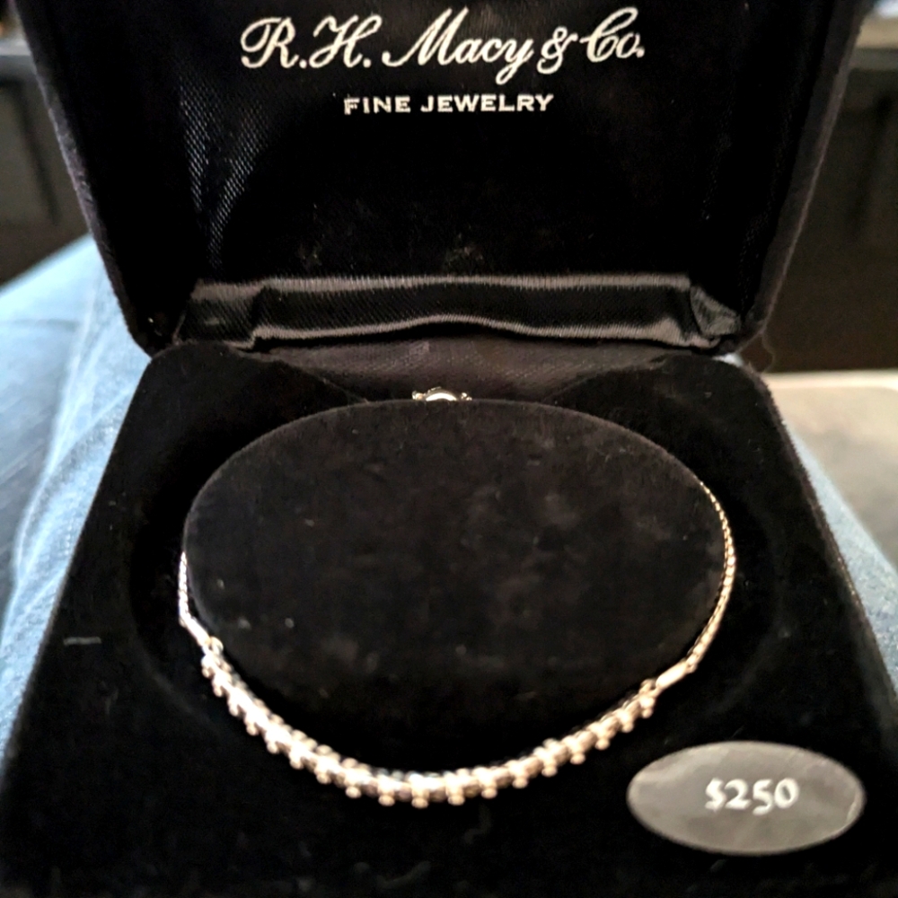 Macy's fine jewelry.925 silver and natural diamonds bracelet